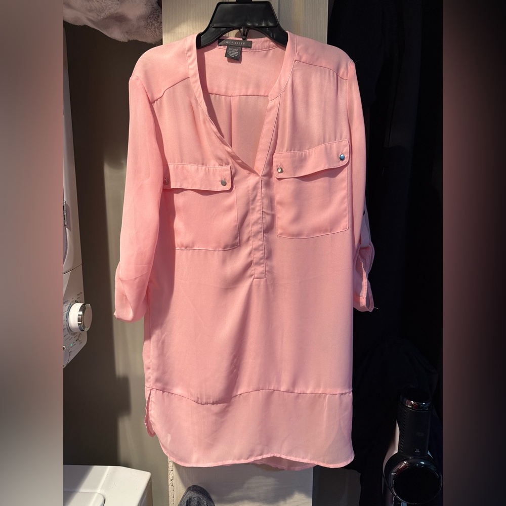 Suzy Shier Light Pink Blouse with Button Details